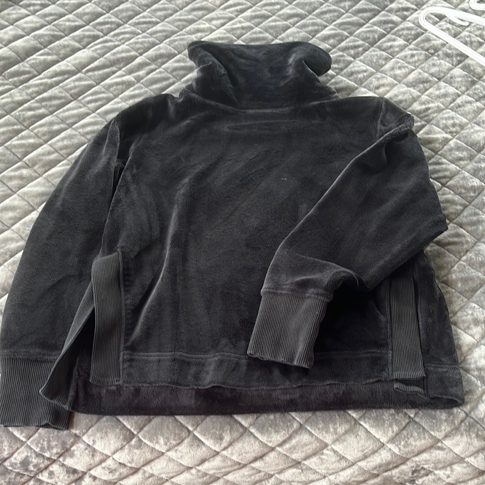 Athleta Sweater